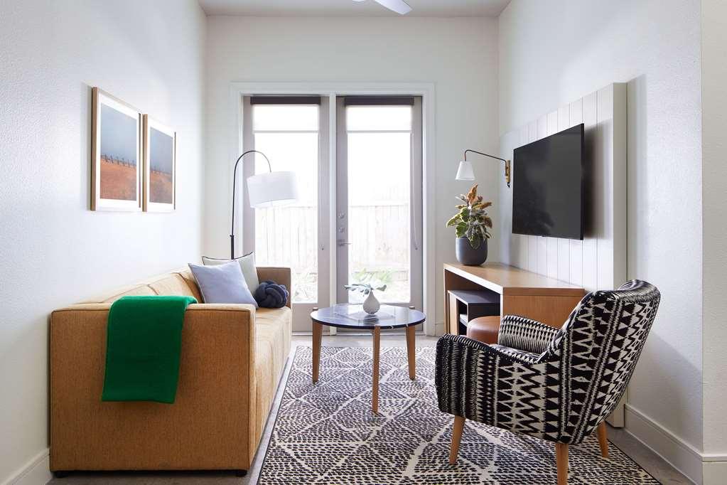 Sentral East Austin At 1614 E. Sixth Hotel Ruang foto