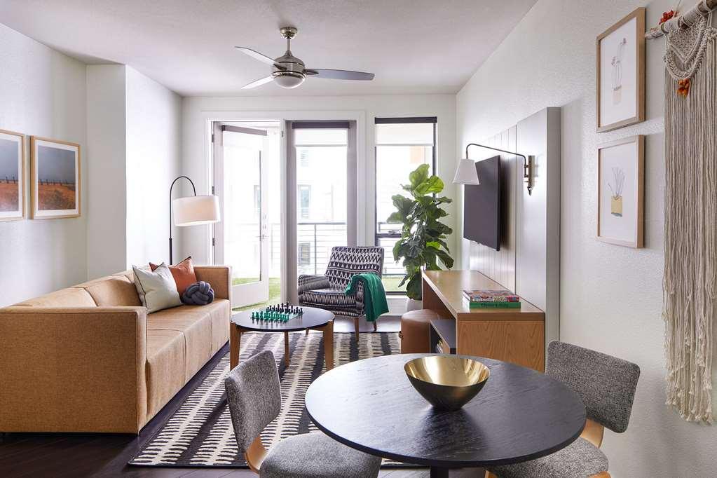 Sentral East Austin At 1614 E. Sixth Hotel Ruang foto